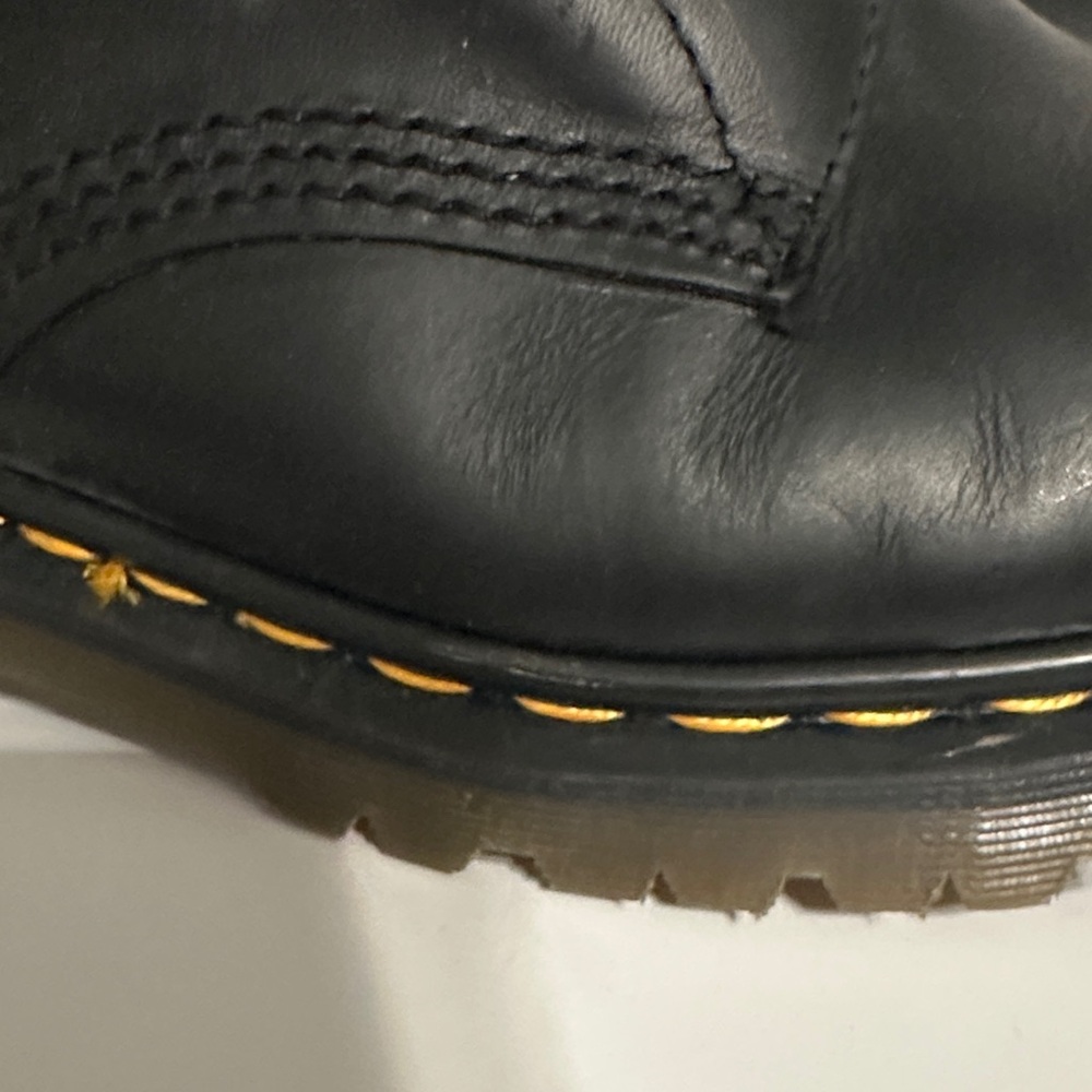 Dr. Martens Black Leather Boots 1460 - Picture 12 of 14
